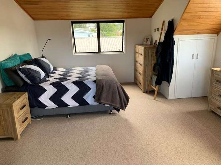 34 Holiday Road Stanmore Bay_12