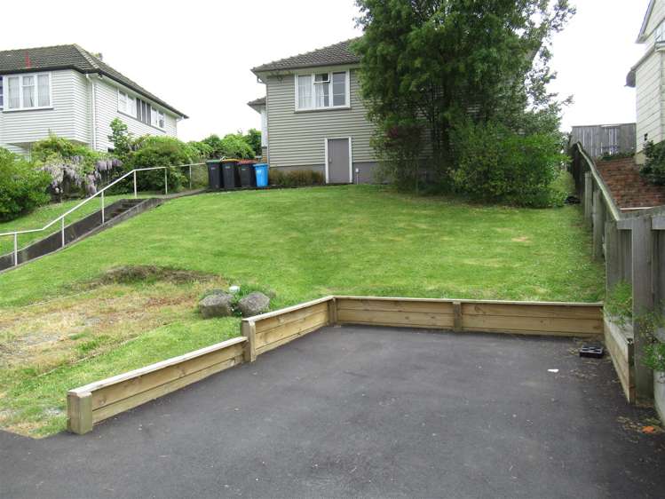 79 Andrew Street Marchwiel_12