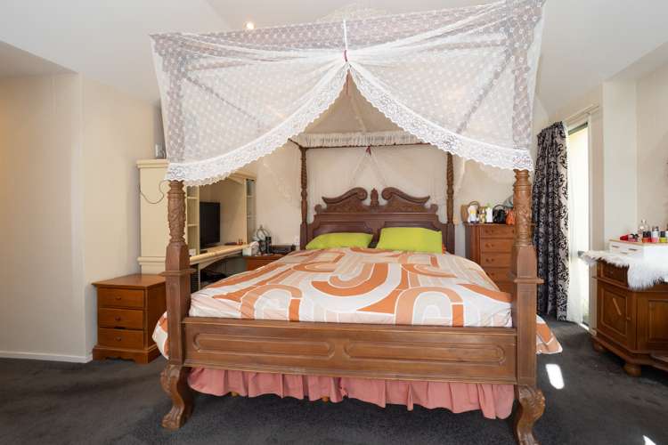 80 Pages Road Allenton_7