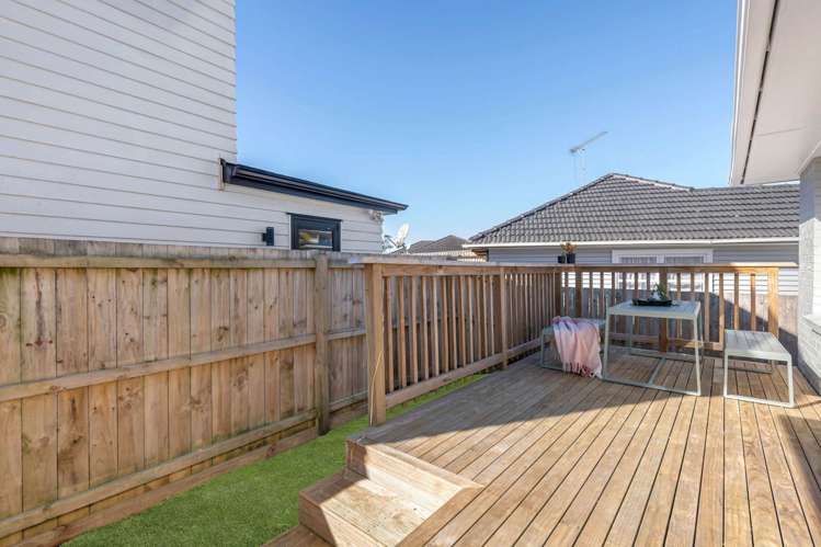 14 Okareka Place Pakuranga Heights_21