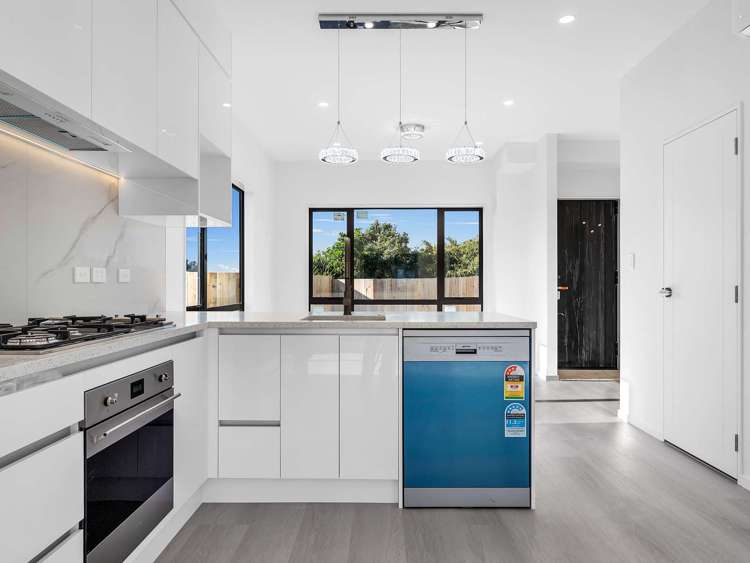 5/7 Kingfisher Place_3
