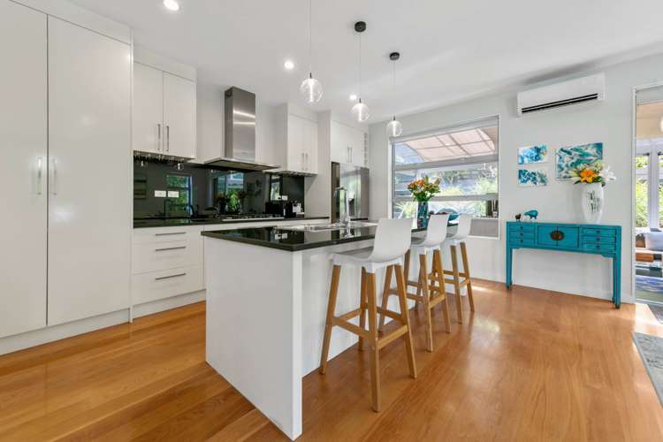 17 Remuremu Street Long Bay_7