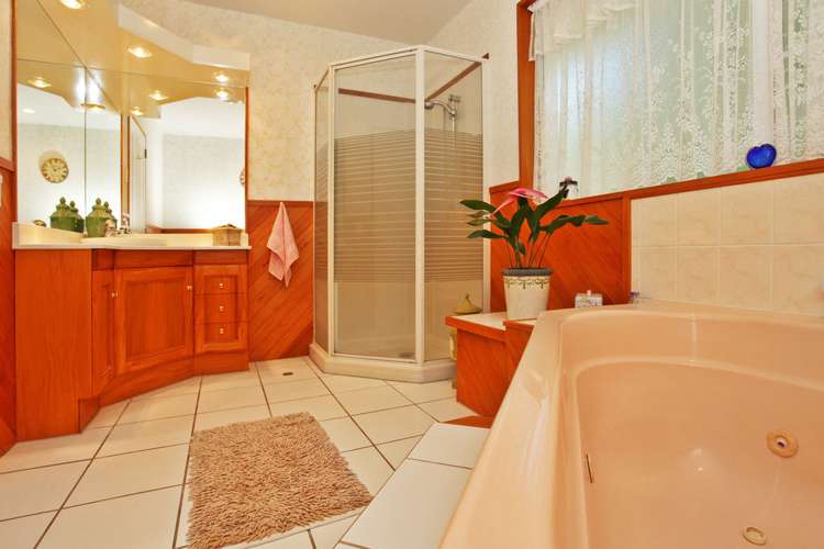 6 Lachie Griffen Rise Governors Bay_13