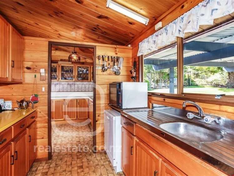 255 Drury Hills Road Drury_10