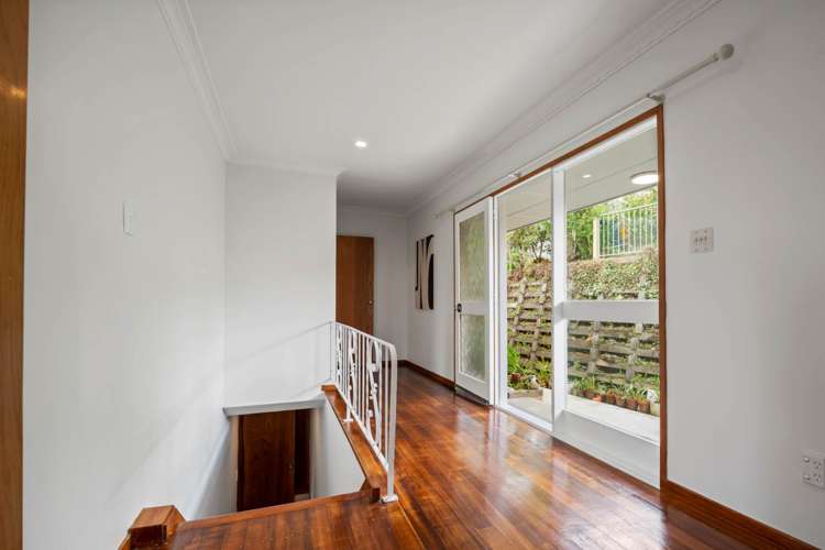 1/7 Dalmeny Close Murrays Bay_10