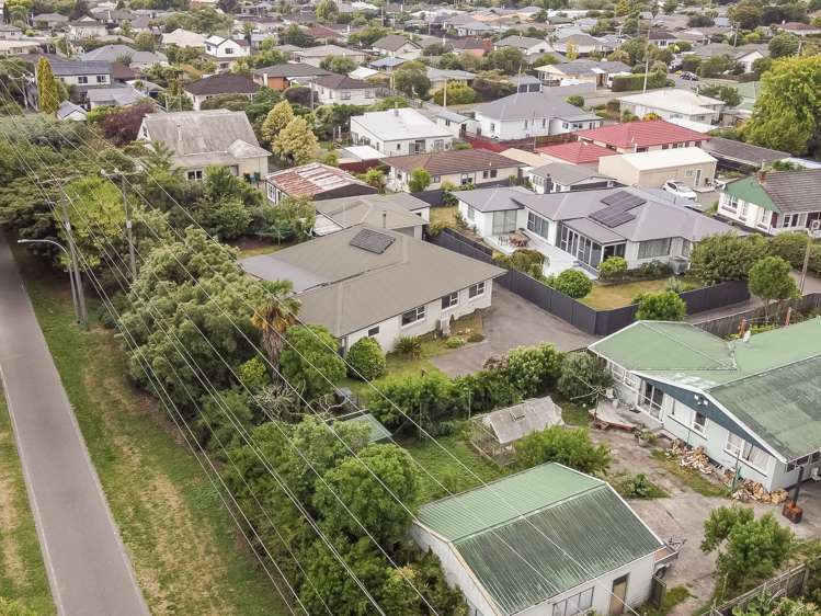 10 Neale Avenue Stoke_28