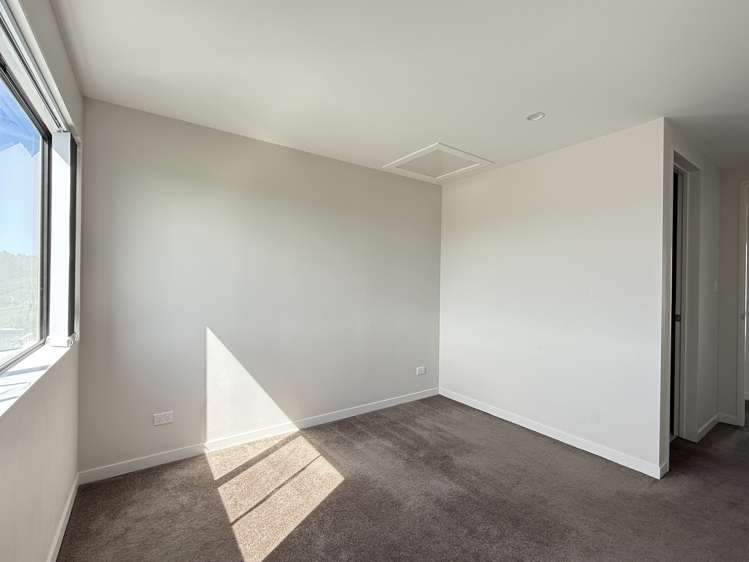 2/21 Akoranga Drive Northcote_5