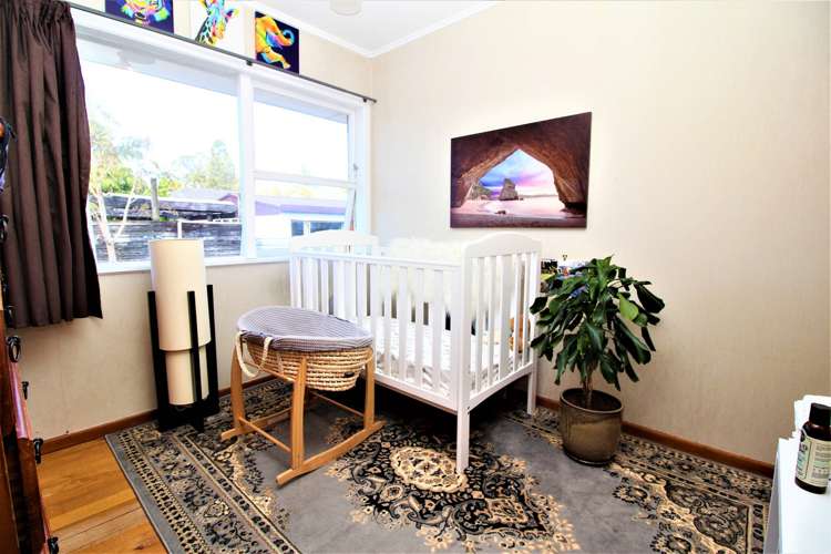 51 Hilling Street Titirangi_9