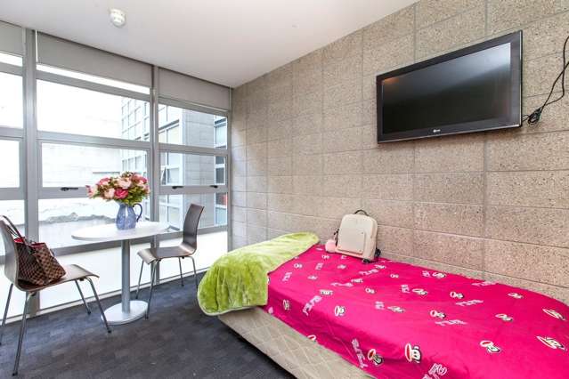 207/133 Beach Road Auckland Central_1