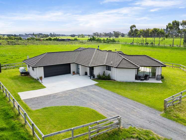 115 Te Maire Road Kahutara_28