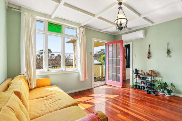 13 Willerton Avenue New Lynn_3