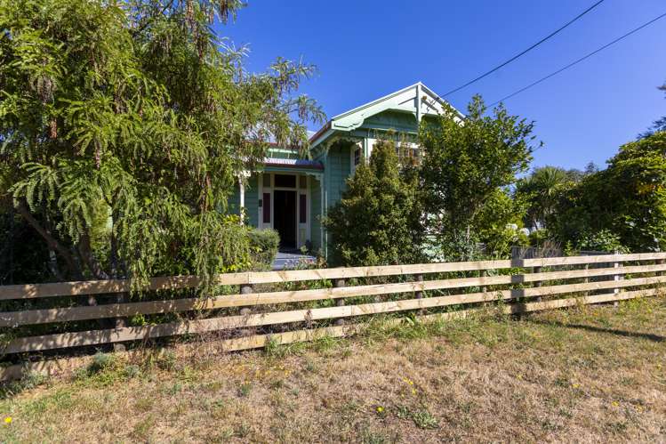 3 Russell Street Otane_15