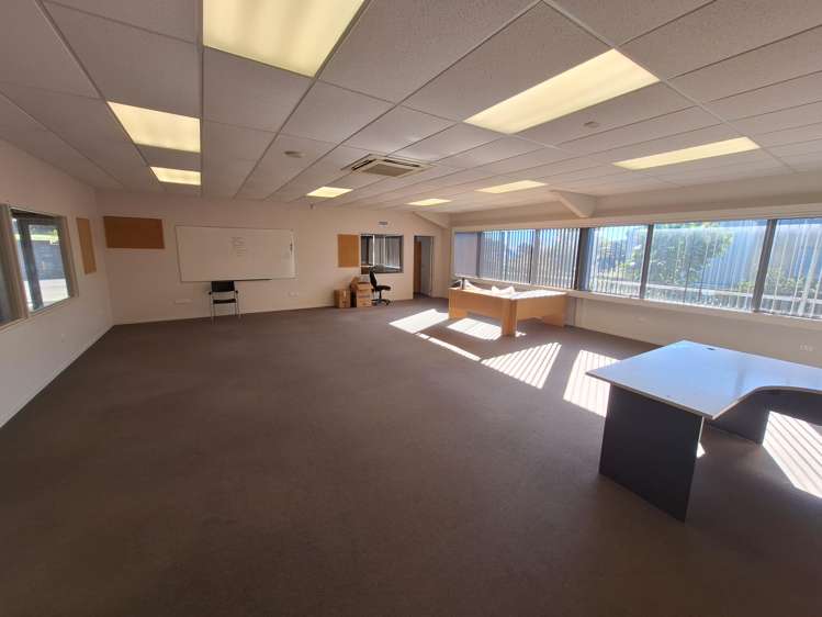 1/7-9 Port View Crescent Moturoa_4