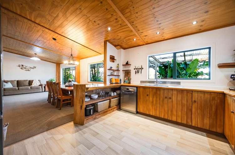 979 Kaipara Flats Road Kaipara Flats_11