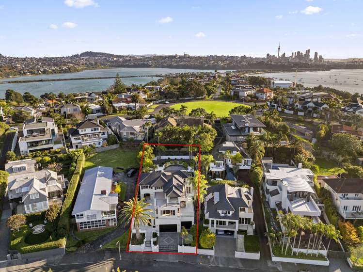 24 Paritai Drive Orakei_19