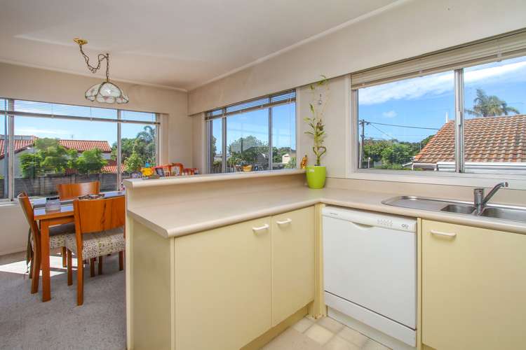 1/62 Kitchener Road Milford_5