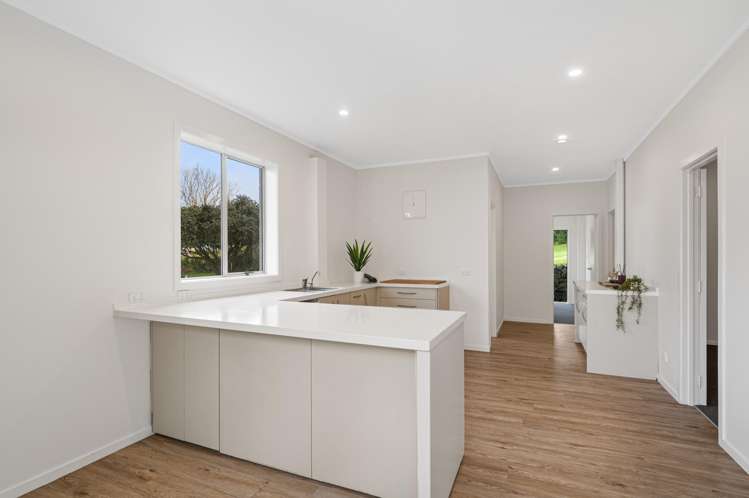 53 Heron Avenue Matua_14