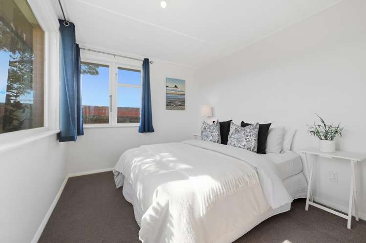 5 Columba Avenue Calton Hill_10