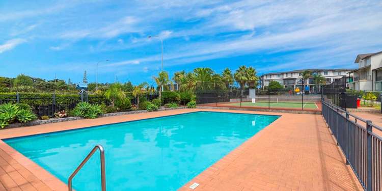 4/15 Waihi Way East Tamaki_12