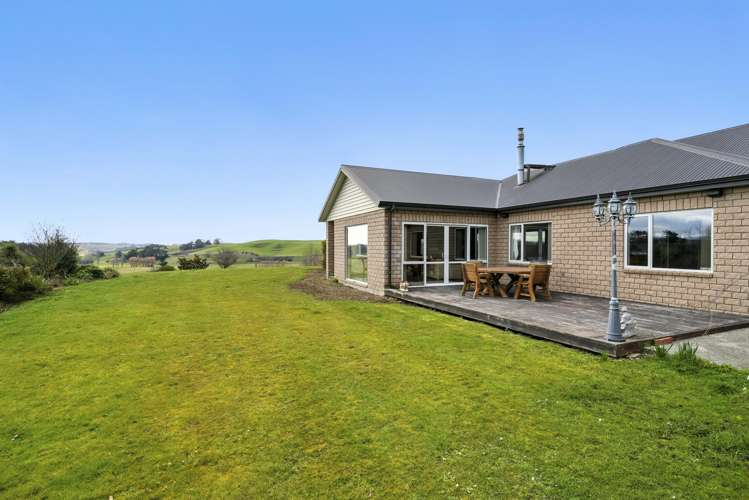 215 Flag Swamp Road Waikouaiti_6