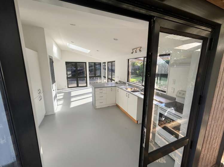 207 Manly Street Paraparaumu Beach_3