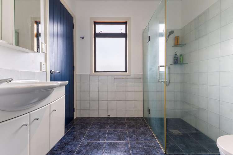 114 Rutherford Drive Waikanae Beach_10