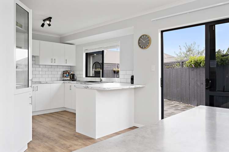 262 Thomas Road Rototuna North_1