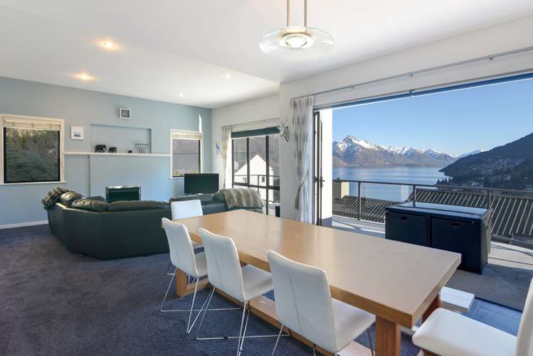 56b Belfast Terrace Queenstown_0