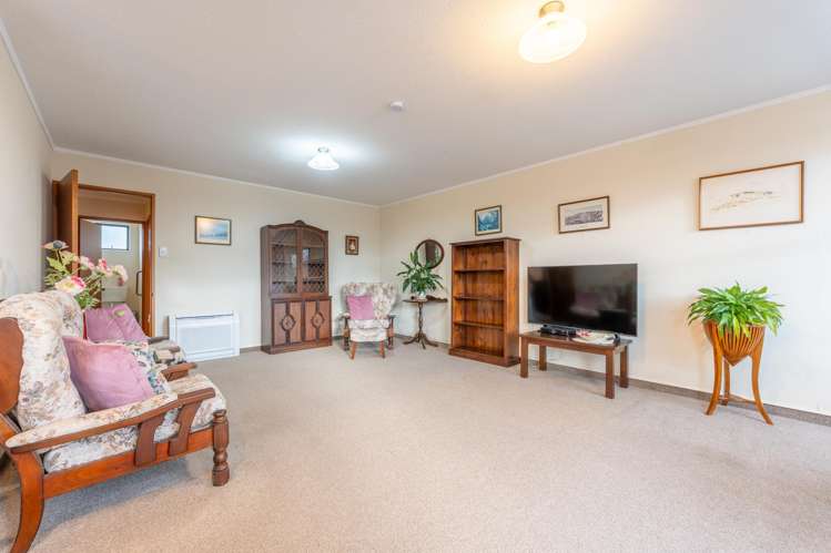 5 Kia Ora Drive_5