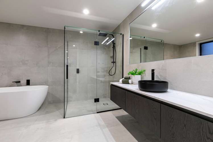 28A Roland Road Greenhithe_26