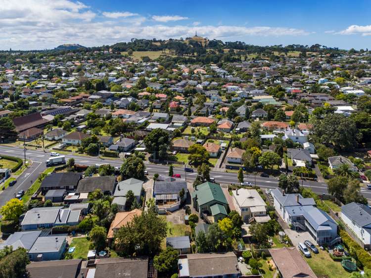 63 Mount Smart Road Onehunga_17