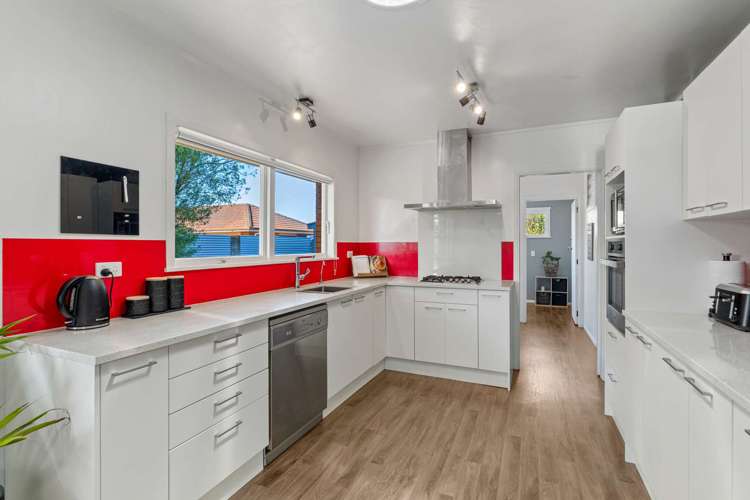 5 Snell Avenue Papakura_2