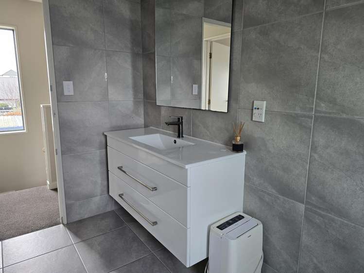 18 Macaulay St Addington_5