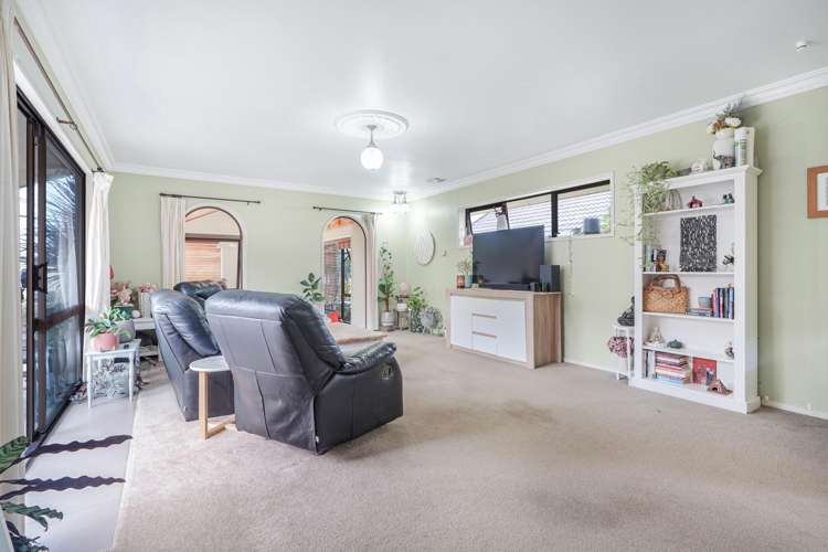 6 Mayfair Avenue Chartwell_9
