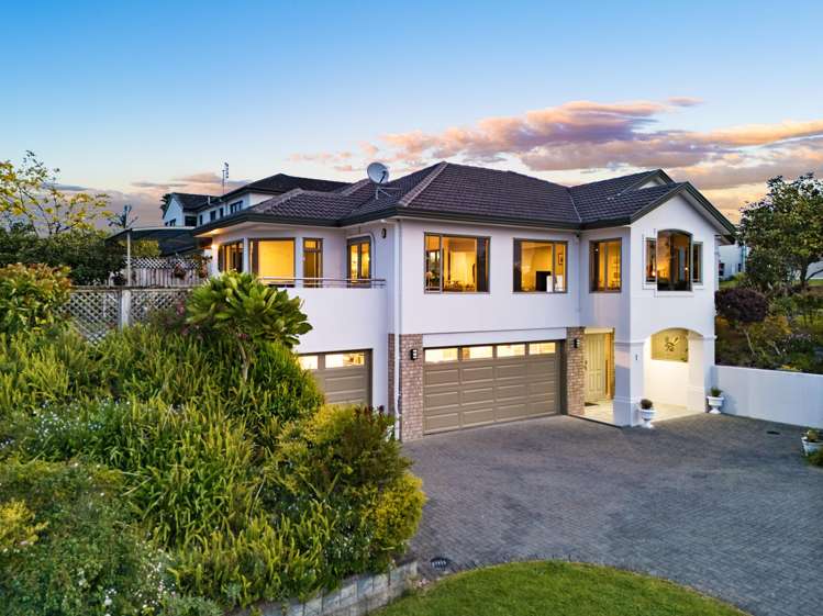 1 Sandhurst Rise Henderson Heights_22