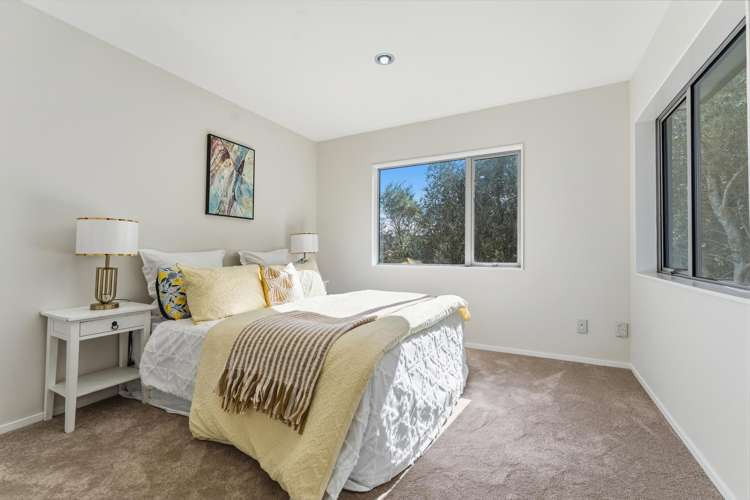 7 Andy Crescent Flat Bush_25