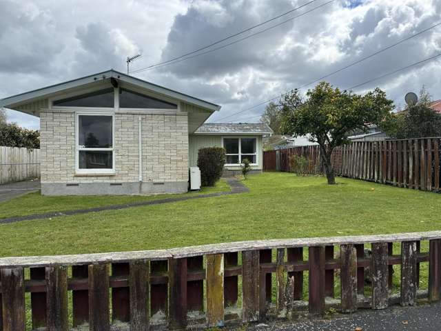 Charming Three Bedroom - Hillcrest Hamilton