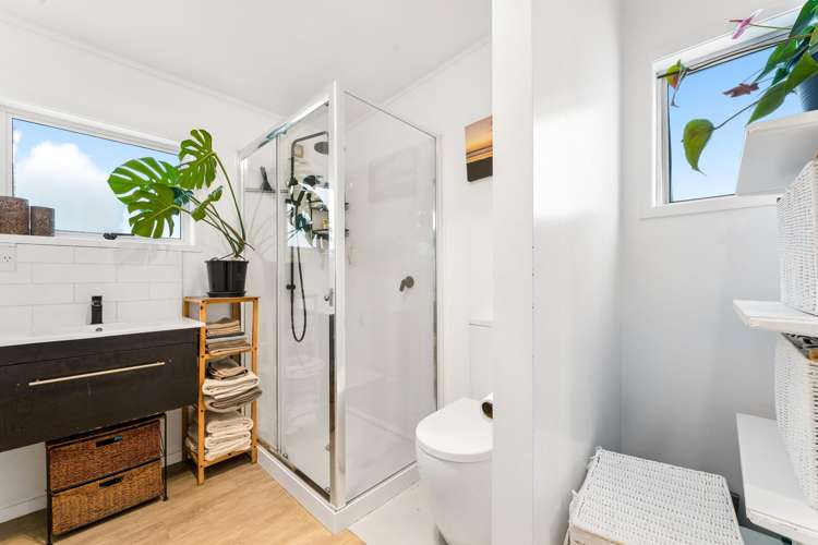 52B Bay Street Red Beach_9