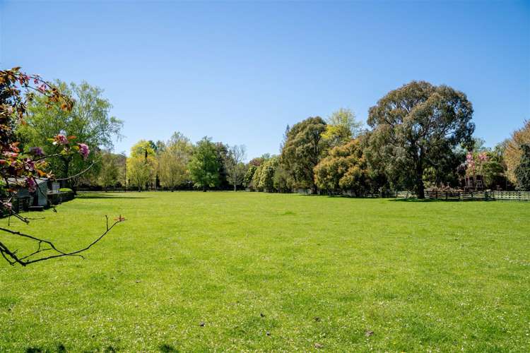 8 Homebush Road Masterton_19