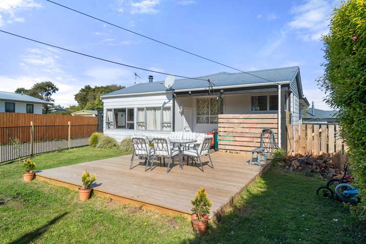 23 Daniell Street Featherston_16