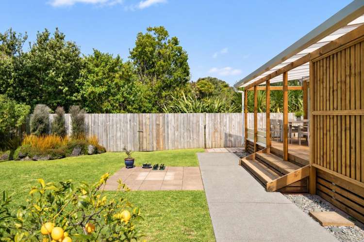 45 Sylvania Drive Matua_11