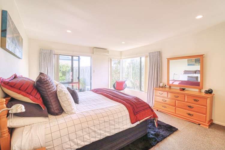 28b James Cook Drive Whitby_12