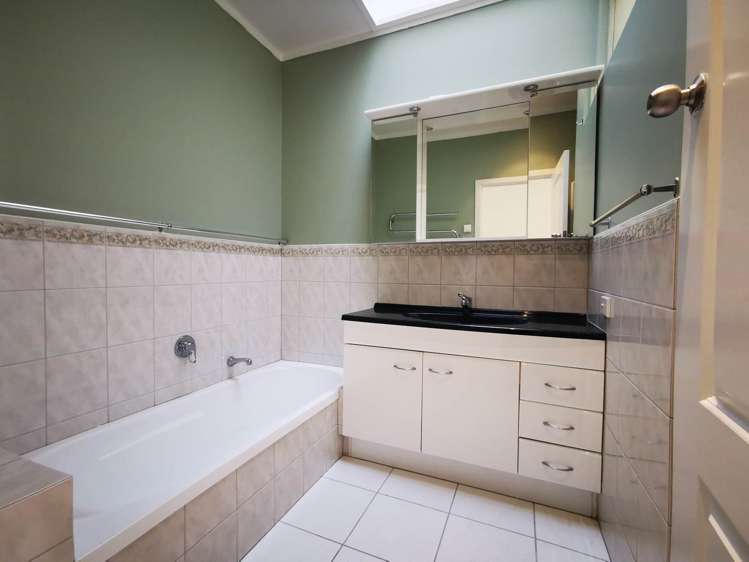 79 Goodall Street Hillsborough_7