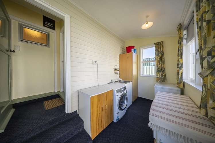 22 Freestone Place Manapouri_14