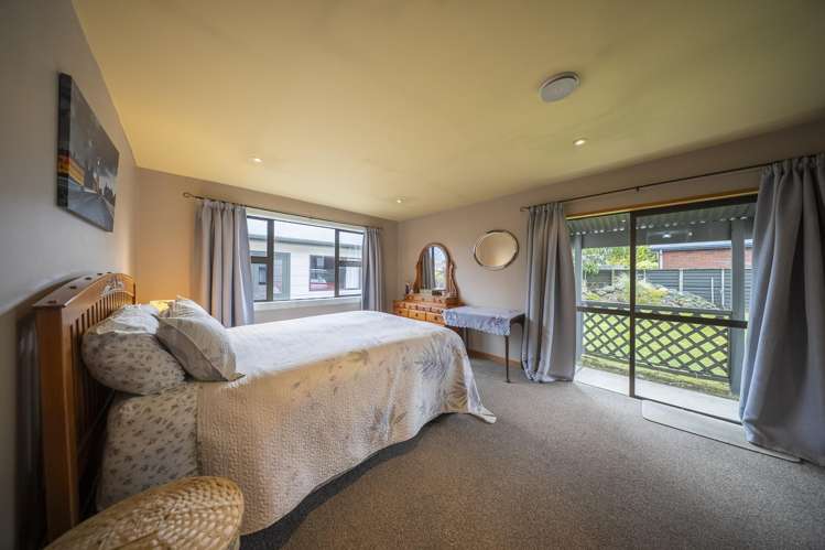 67 Luxmore Drive Te Anau_10
