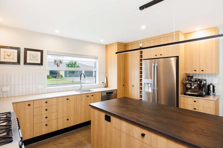 2 Chestnut Close Kelvin Grove_6