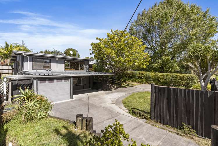 86 Godley Road Green Bay_37