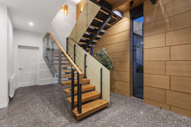 2 Roy Terrace Moturoa_11