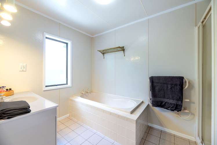 38 Ti Nana Crescent Henderson_10