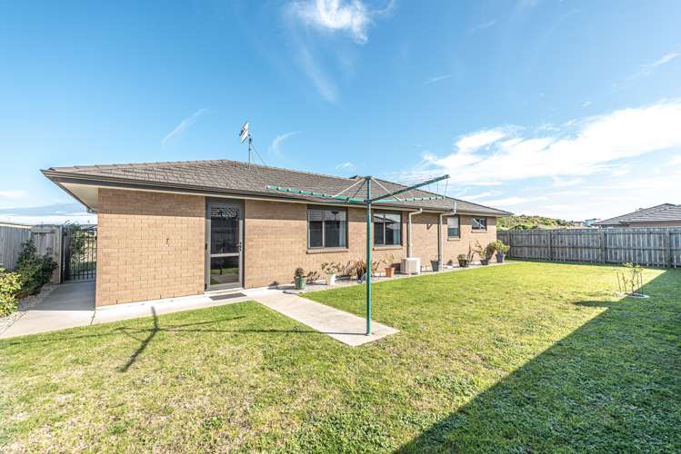 26 Simon Street Tawhero_25